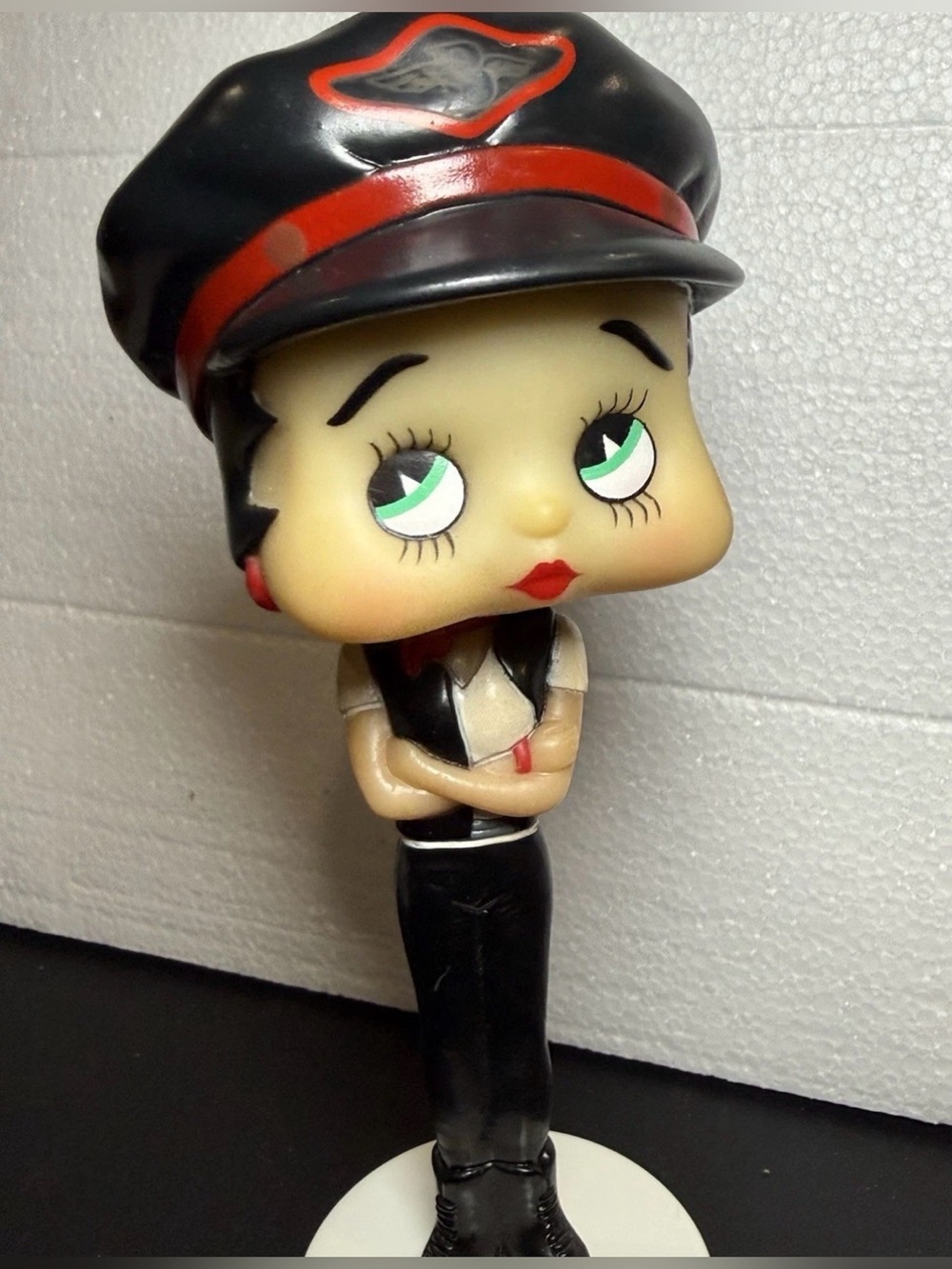 Betty Boop Lot Of 2 - 2003 Biker Girl Bobble Head Motorcycle & Shoe Salt Shaker - Picture 3 of 10